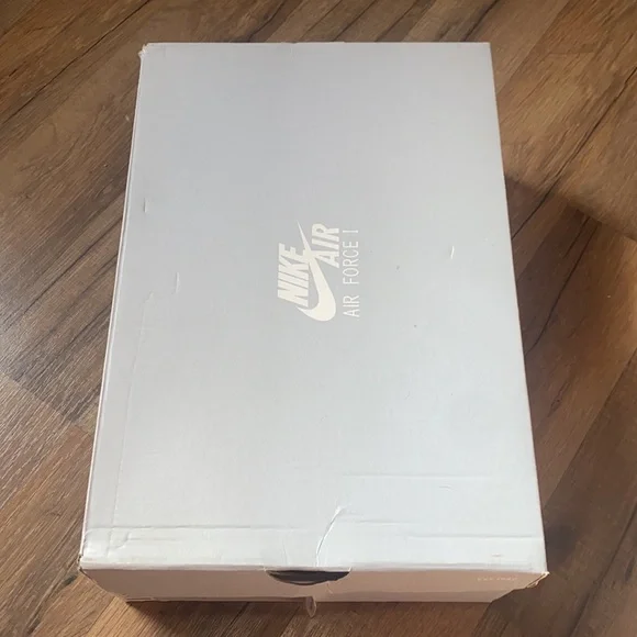 2011 Nike Air Force 1 Medium Grey Suede - Picture 10 of 14